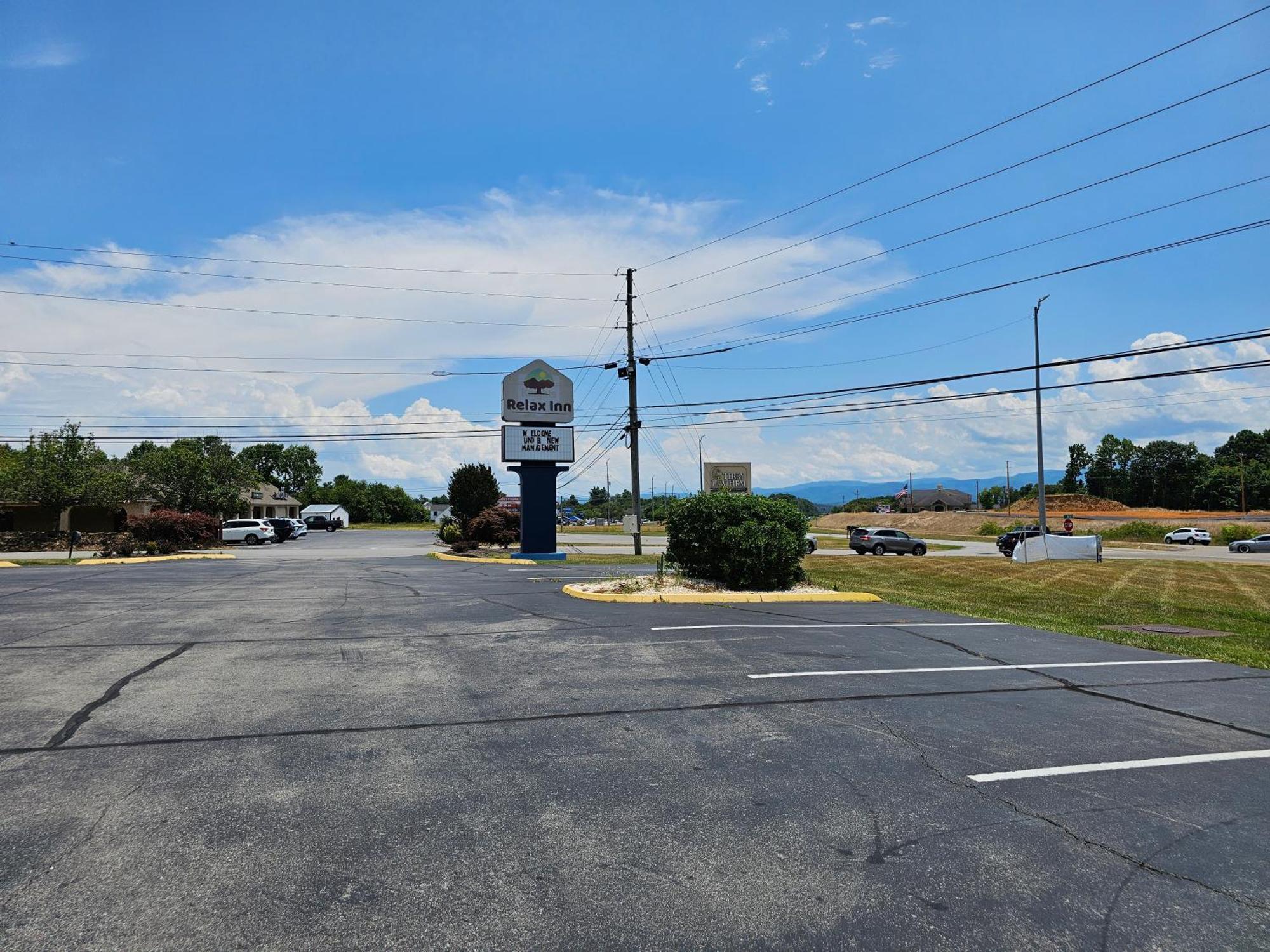Relax Inn By Oyo Greeneville Near Hwy Us-321 Exterior photo